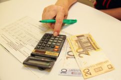 За ЖКУ в садовых домиках пенсионеры и инвалиды могут платить меньше