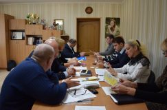 В Гомельском райисполкоме прошла очередная рабочая встреча с представителями органов власти