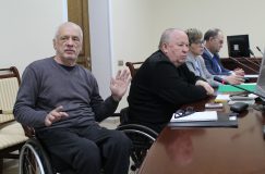 Бордюры преткновения и пандусы преодоления. О чем говорили на семинаре общественные объединения инвалидов Гомельской области?