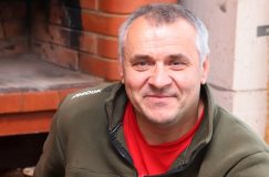 На Октябрщине изобретен электроподъемник, который уже помог многим инвалидам-колясочникам других регионов